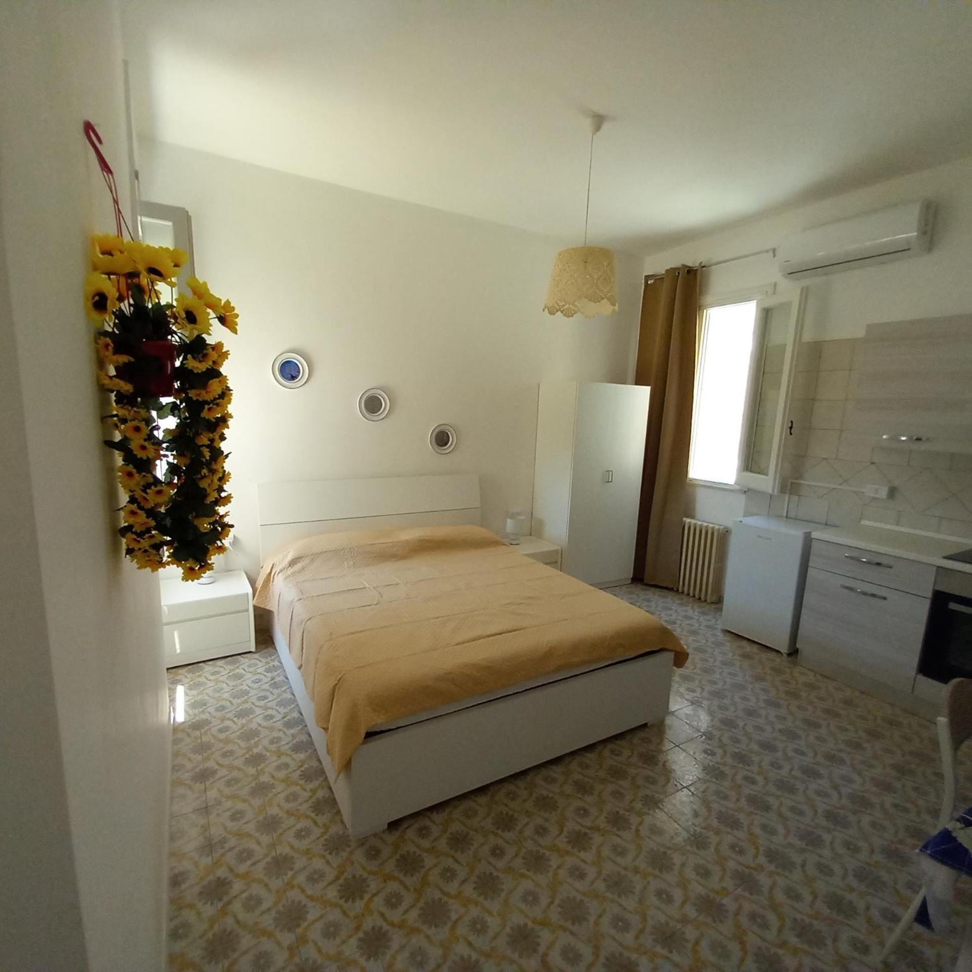 加拉托内Santa Maria Al Bagno别墅 外观 照片